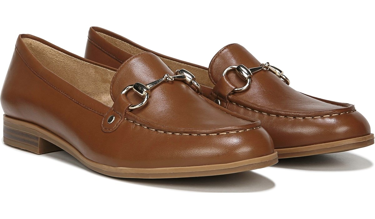 naturalizer tan flats