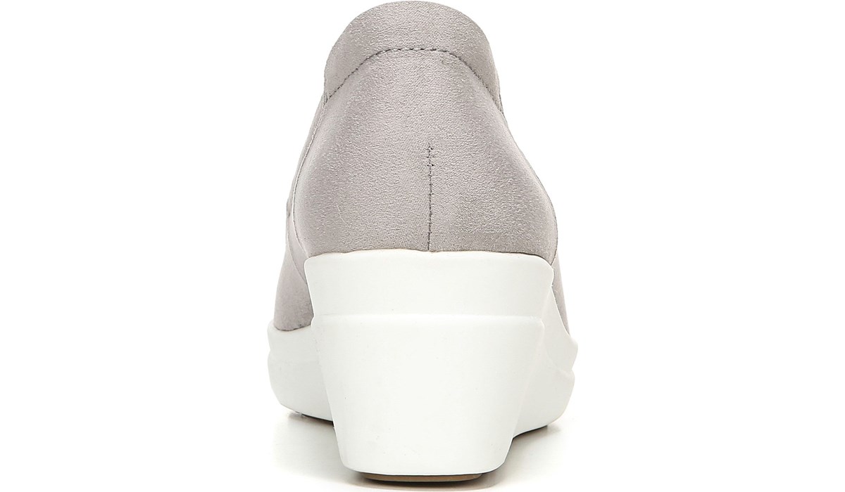 naturalizer sam wedge sneaker