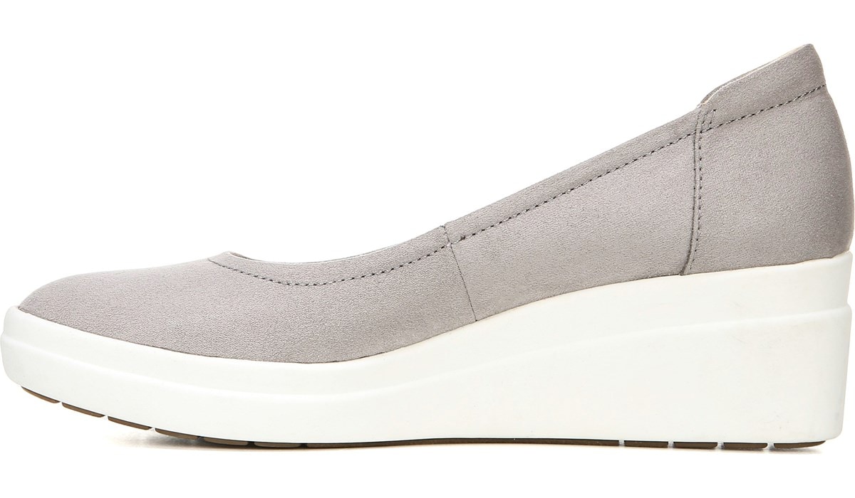naturalizer sam wedge sneaker