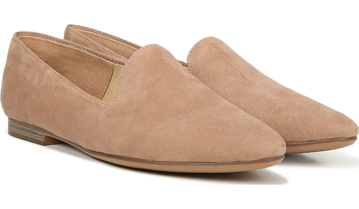 naturalizer suede shoes
