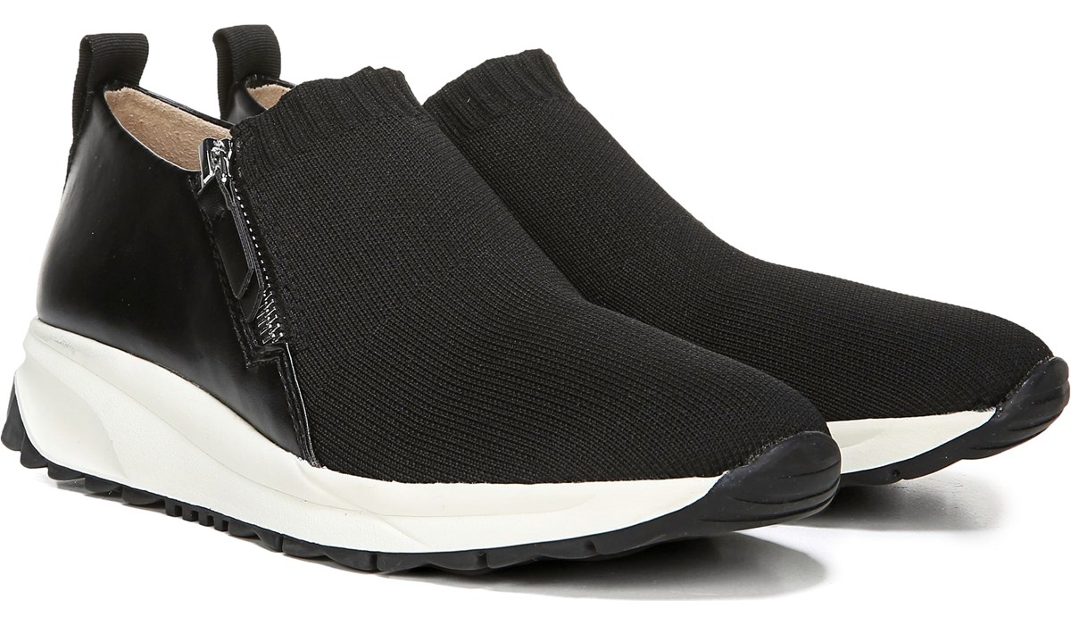 naturalizer black slip on sneakers