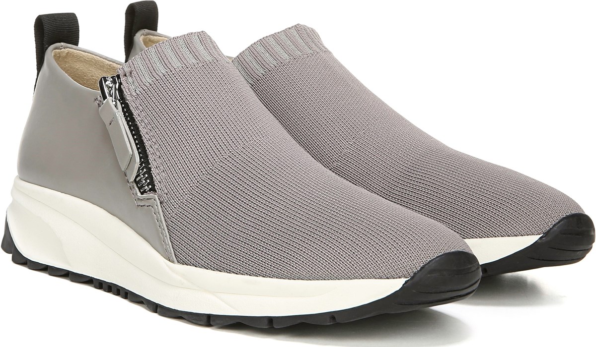 naturalizer non slip shoes
