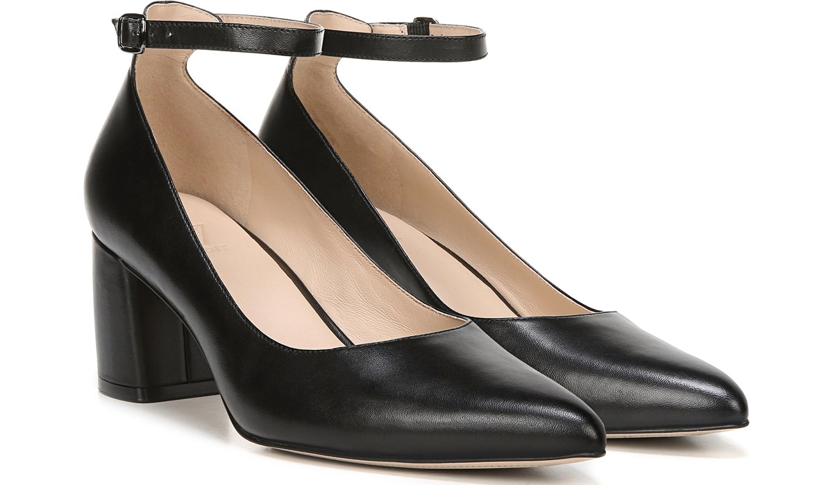 naturalizer t strap heels
