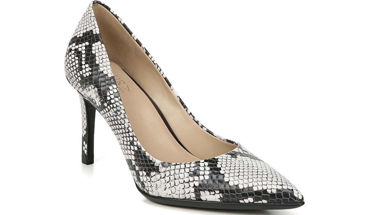 naturalizer snakeskin sandals