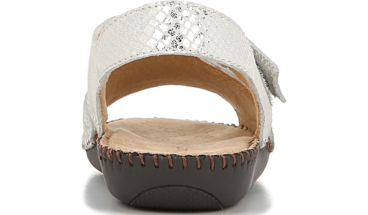 naturalizer scout sandals wide