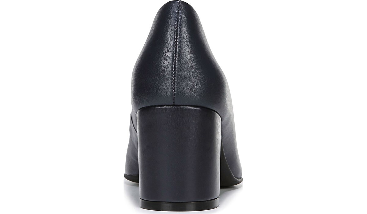 naturalizer willow pump