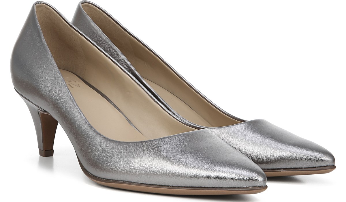 naturalizer beverly leather pumps