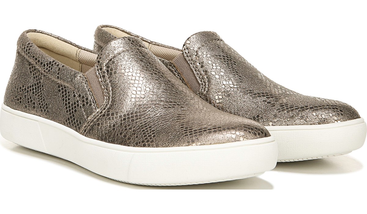 naturalizer marianne slip on sneakers