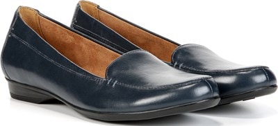 naturalizer saban suede loafers