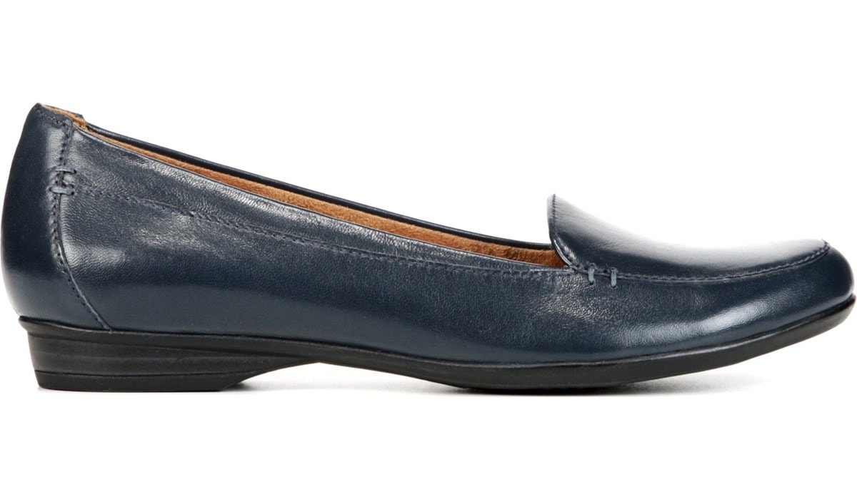 saban shoes