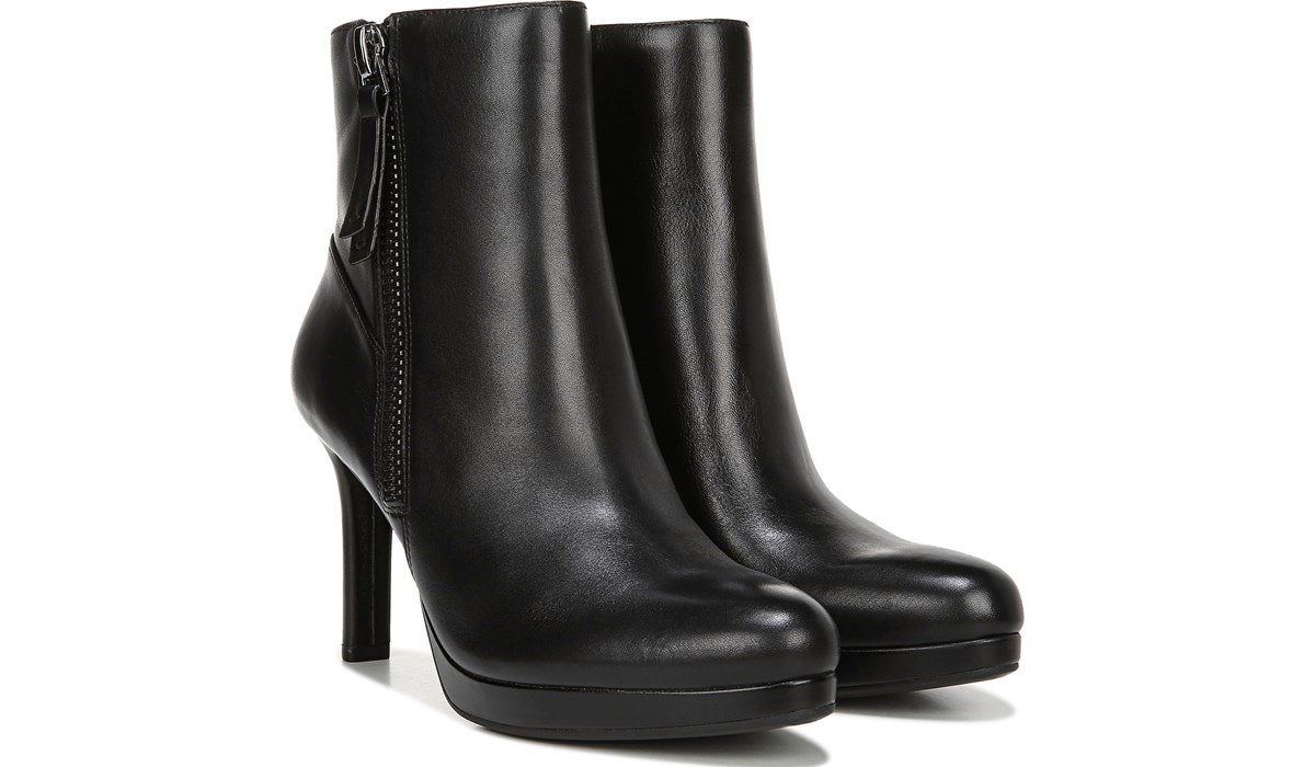 naturalizer black boots