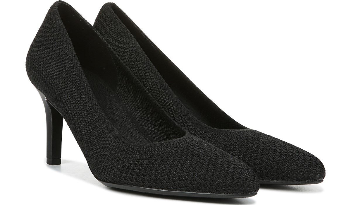 naturalizer black