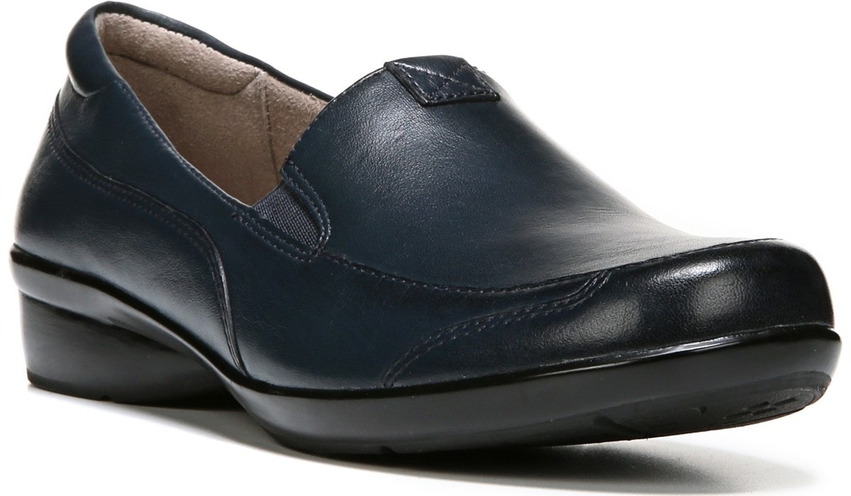 Naturalizer Channing in Navy Leather Flats