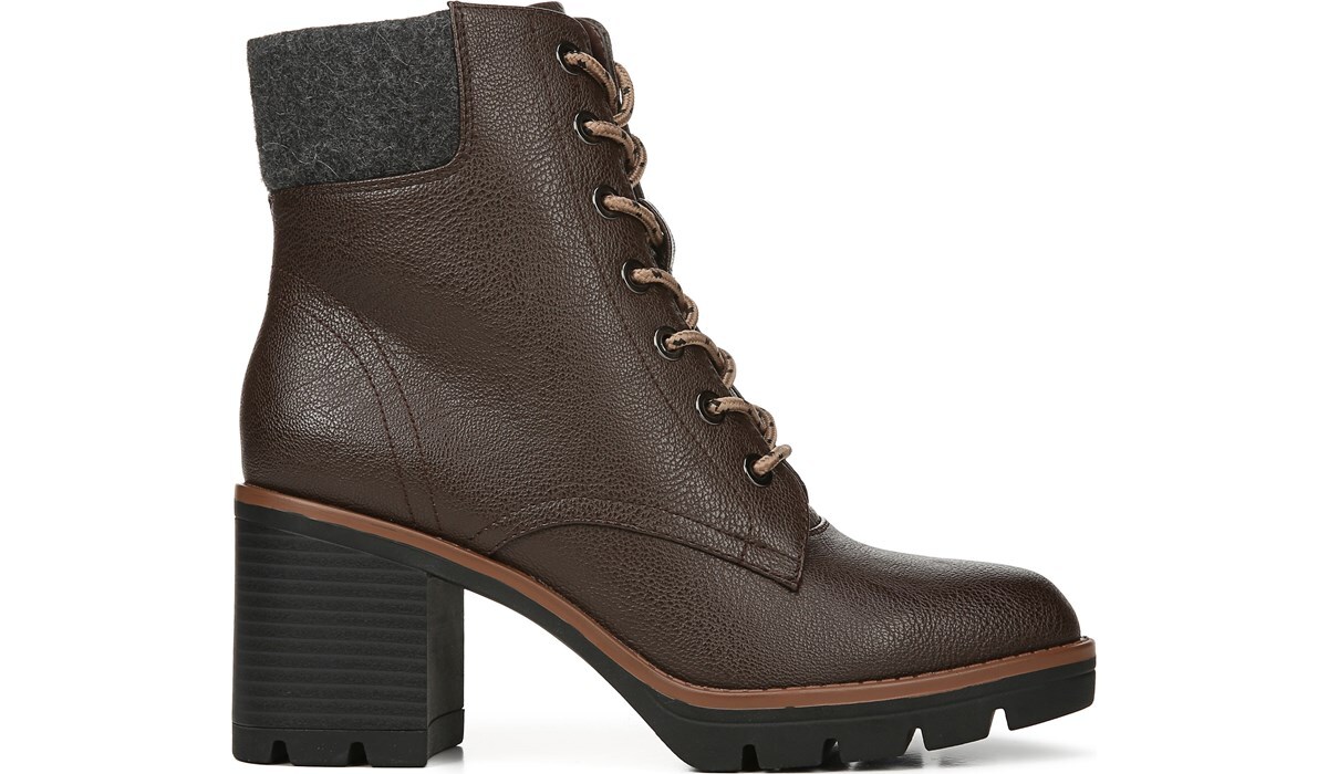 naturalizer madalynn boot