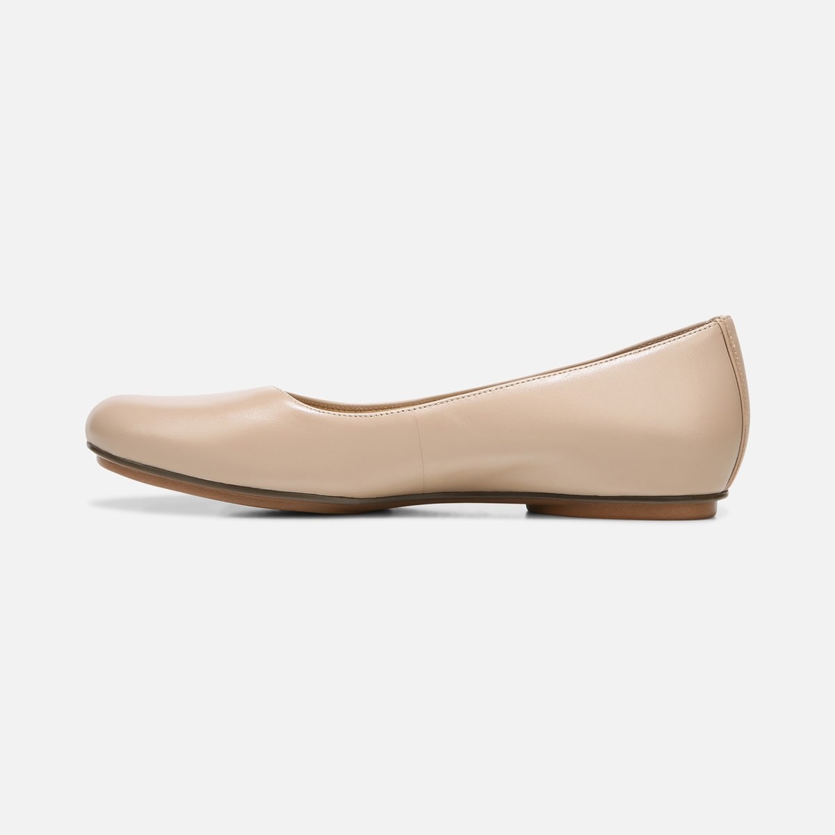 naturalizer true colors maxwell flat