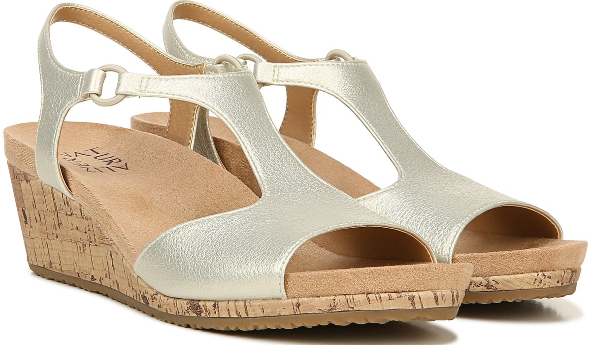 naturalizer sport sandals