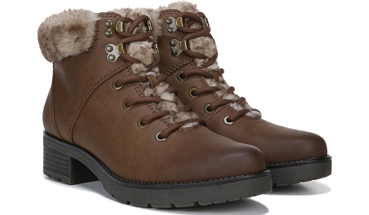 naturalizer hiking boots