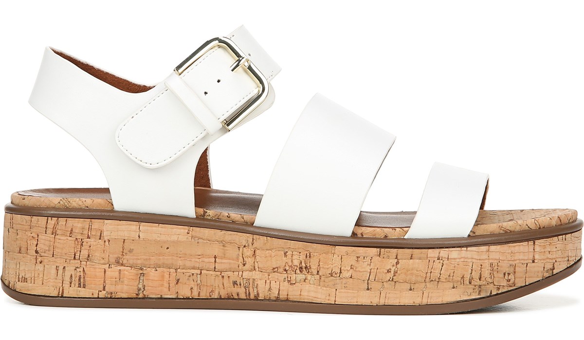 naturalizer brooke sandals
