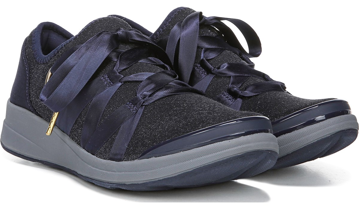 Bzees Bzees Inspire Sneaker in Navy 