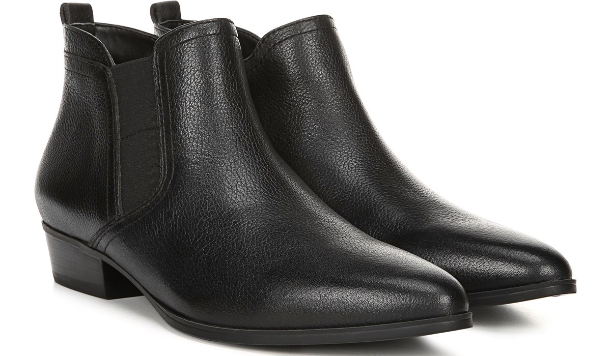 naturalizer chelsea boots