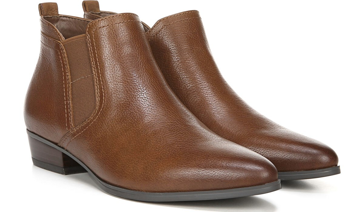 naturalizer chelsea boots