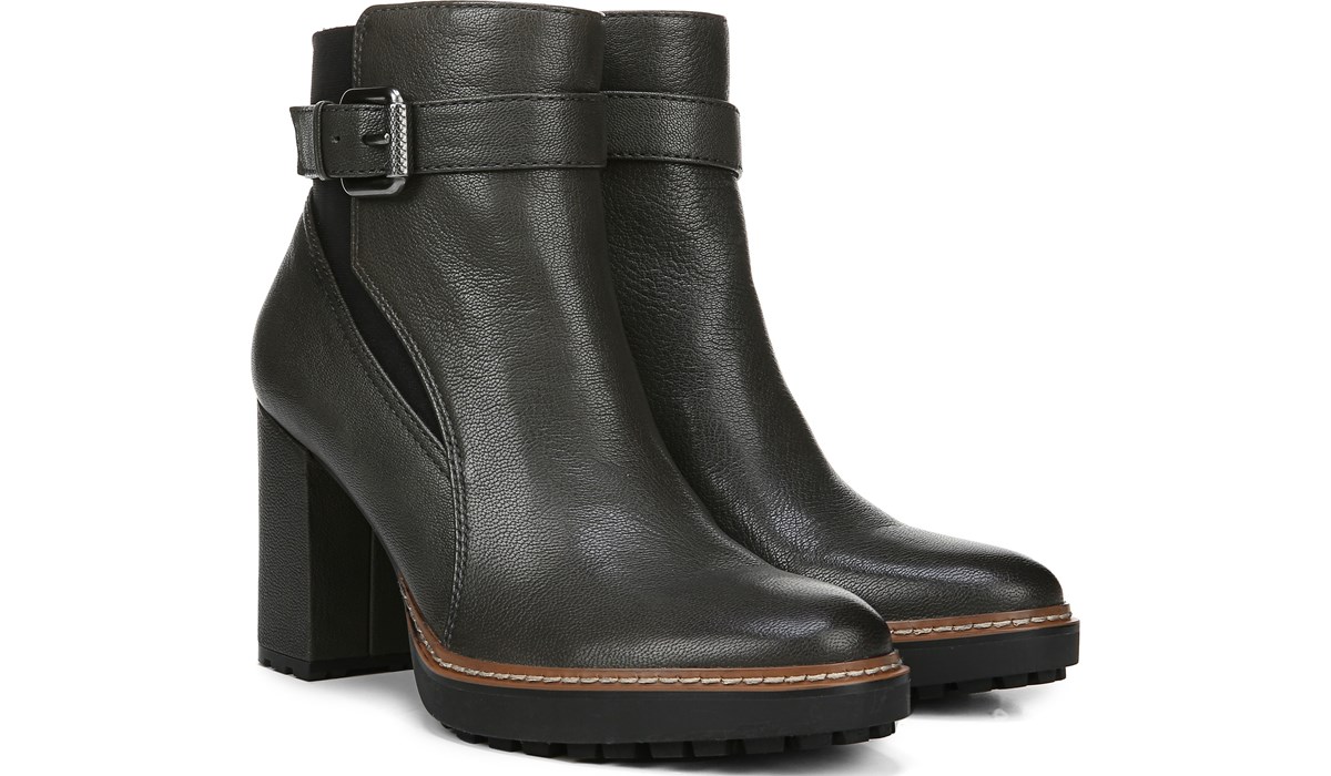 naturalizer boots outlet