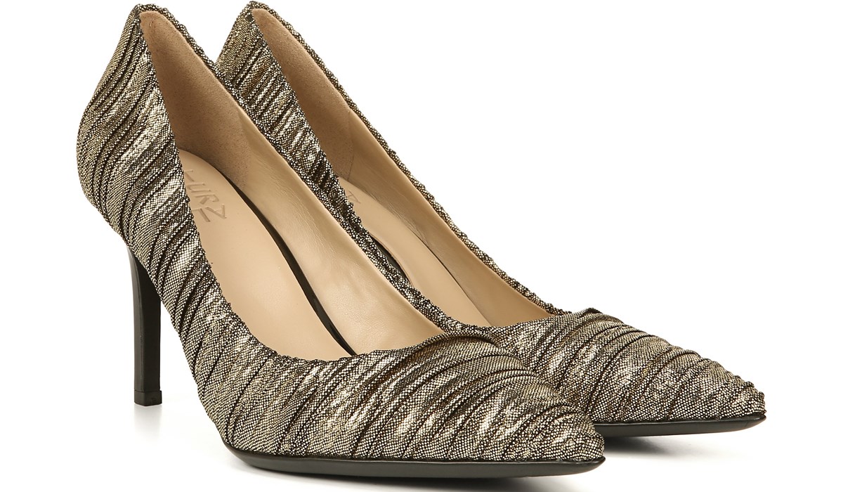 naturalizer gold pumps