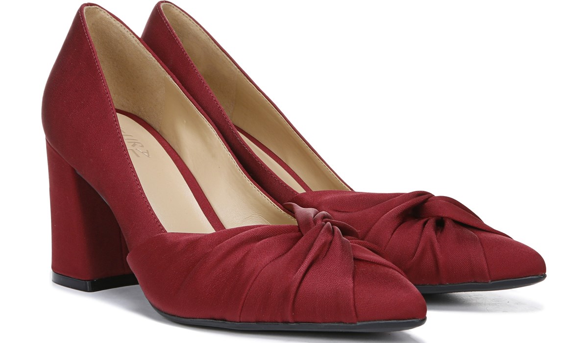 naturalizer red heels