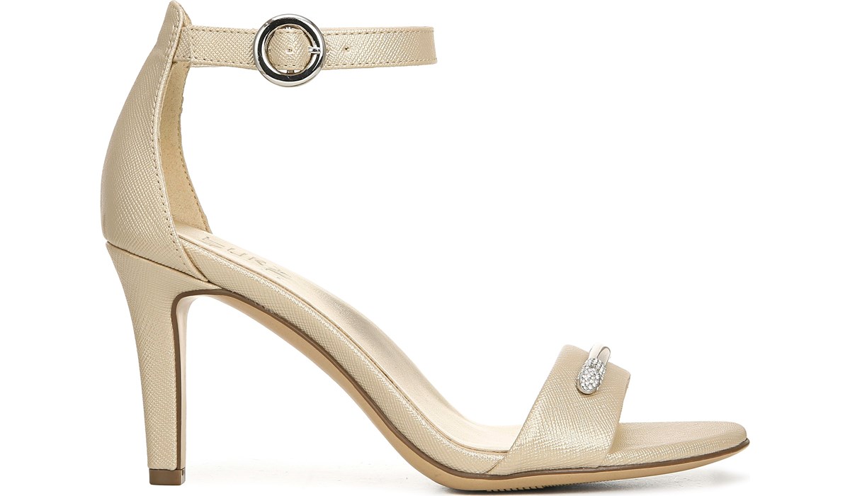 naturalizer kinsley gold