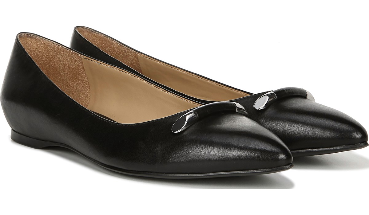 the naturalizer shoes