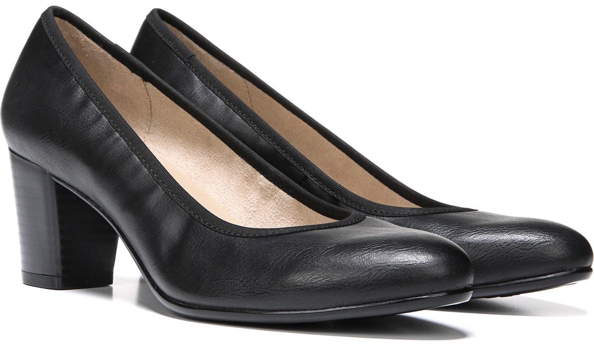 naturalizer leather pumps