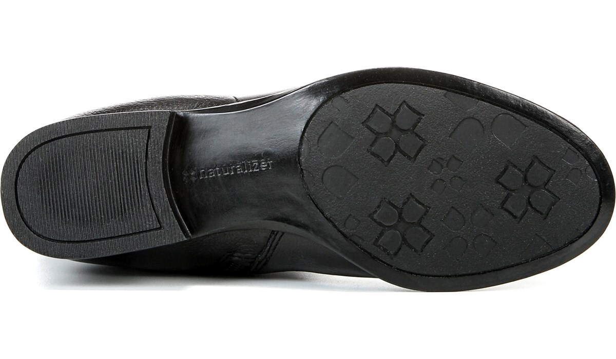 naturalizer jennings