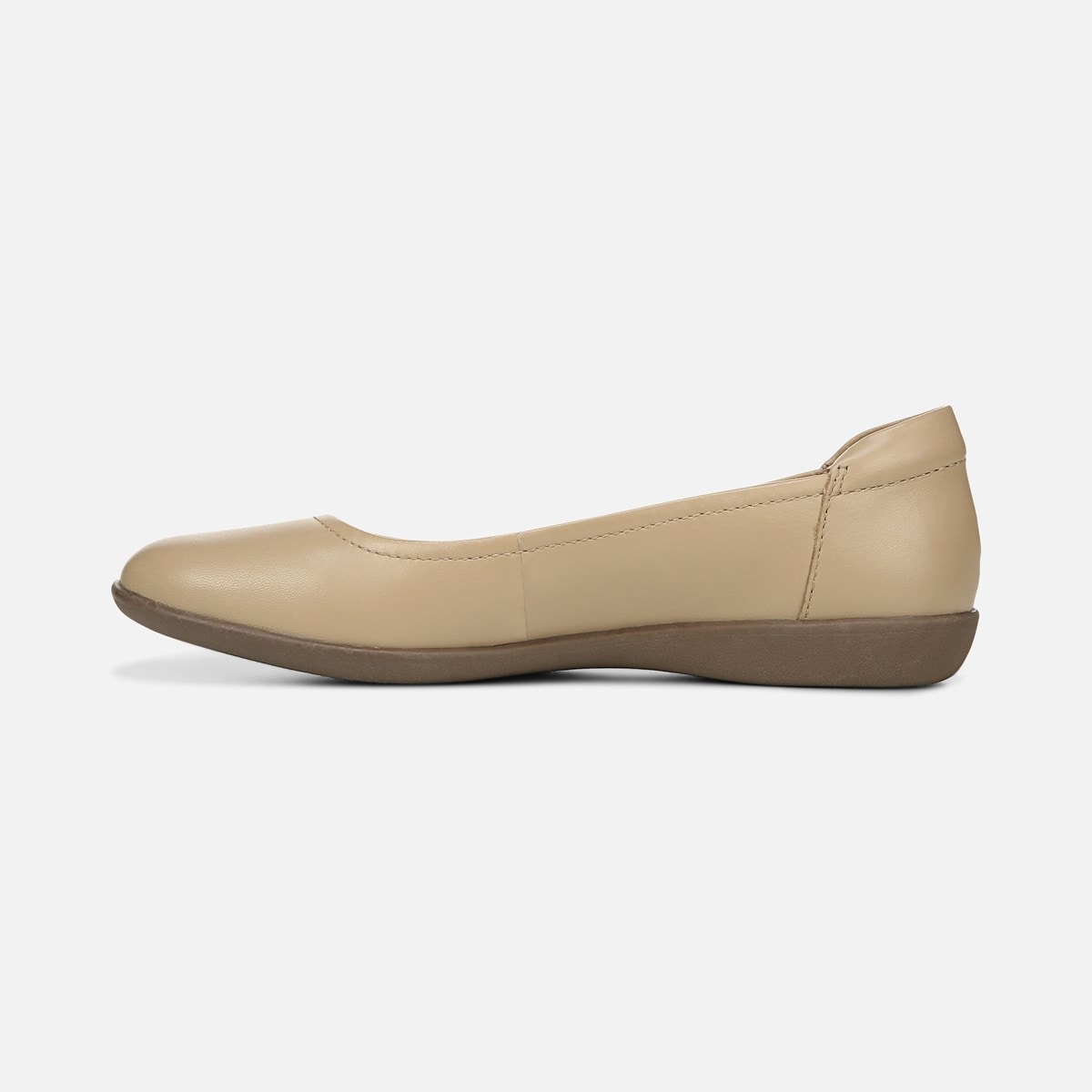 naturalizer flexy nude