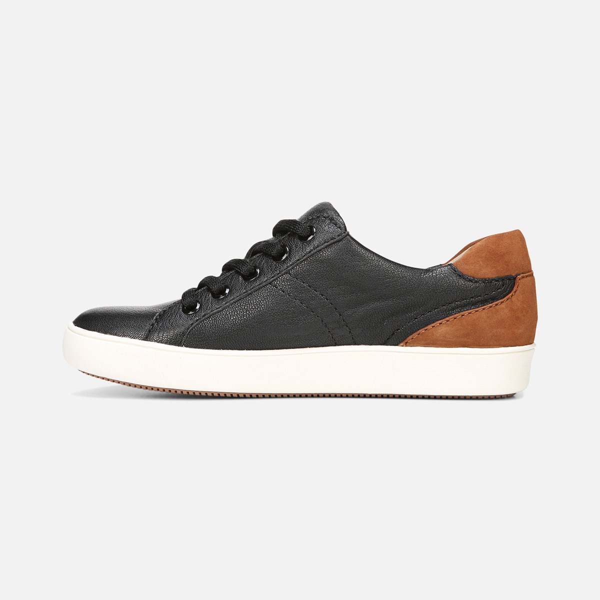 naturalizer morrison black