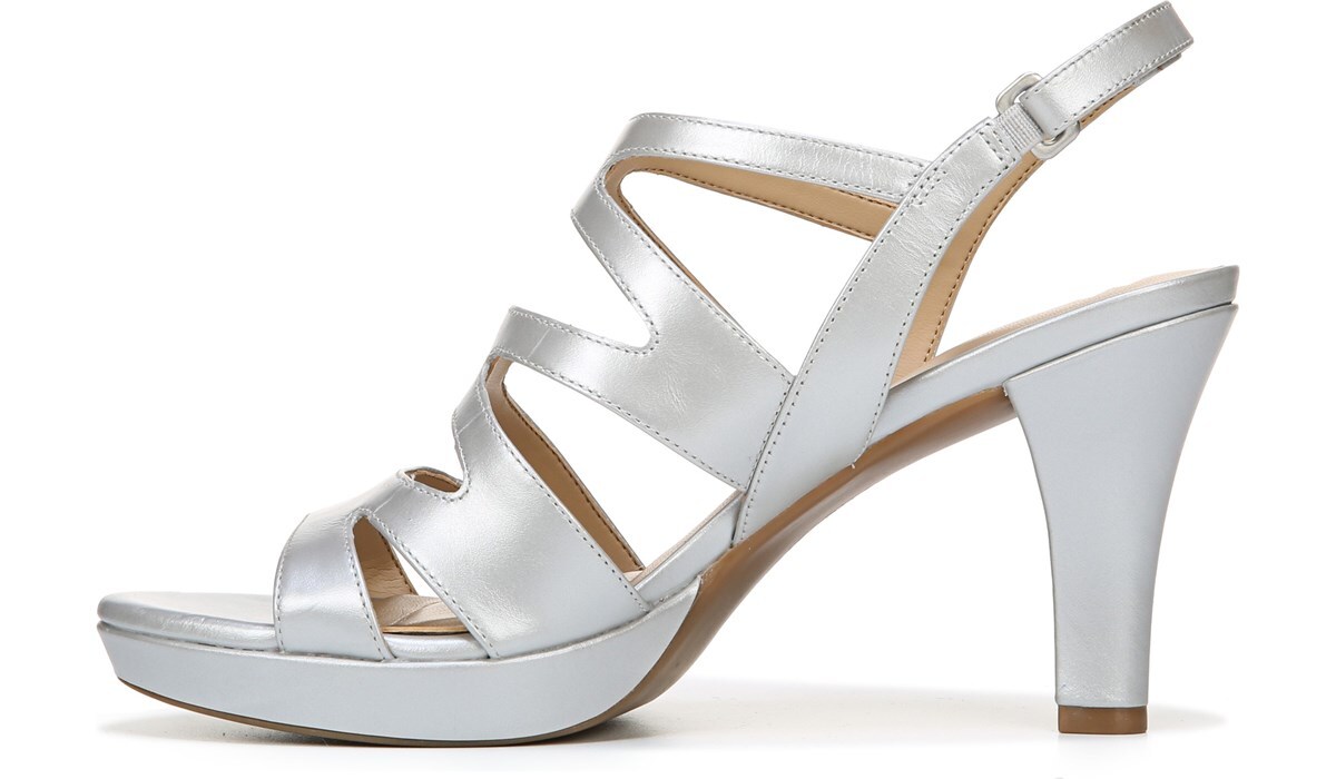 naturalizer pressley sandals white