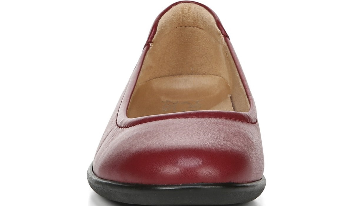 naturalizer red flat shoes