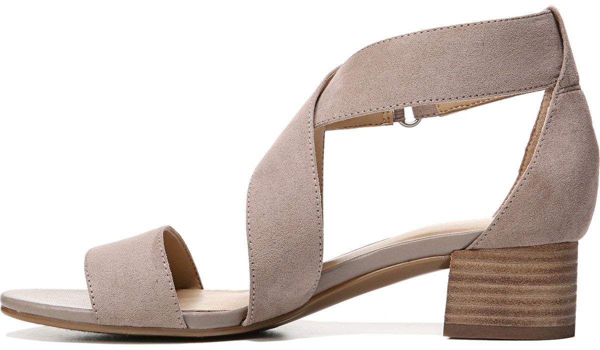 naturalizer adele sandal wide