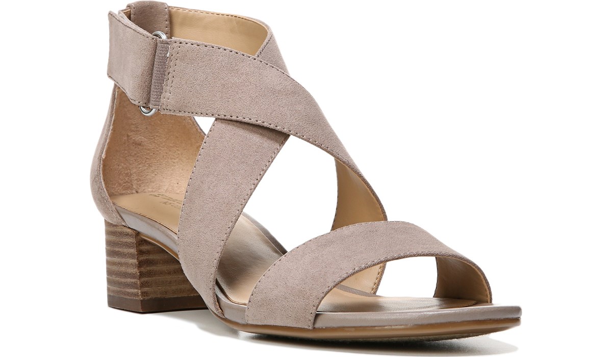 naturalizer adele sandal wide