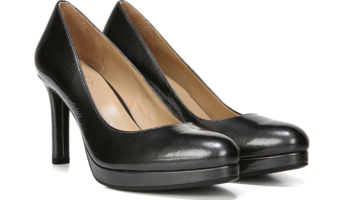 naturalizer teresa pump