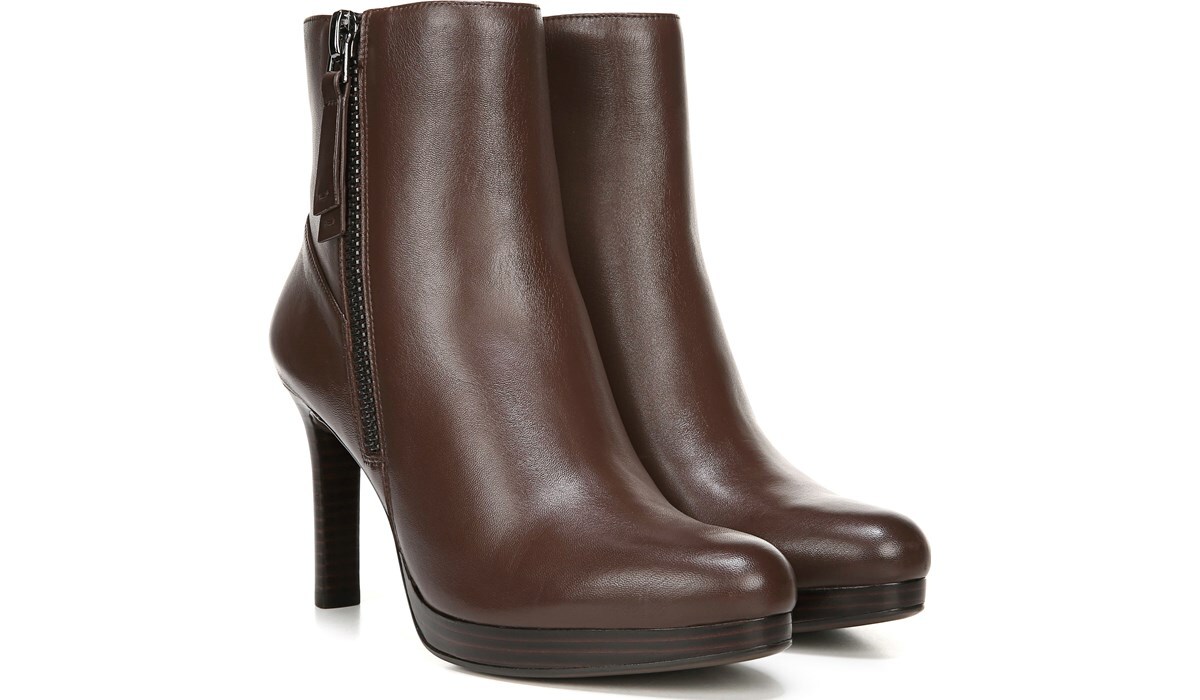 naturalizer tiana booties