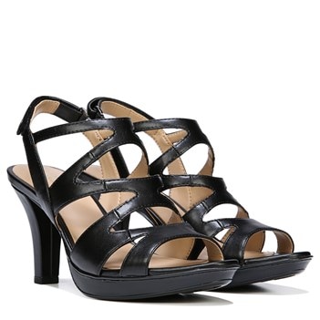 naturalizer dianna sandal white