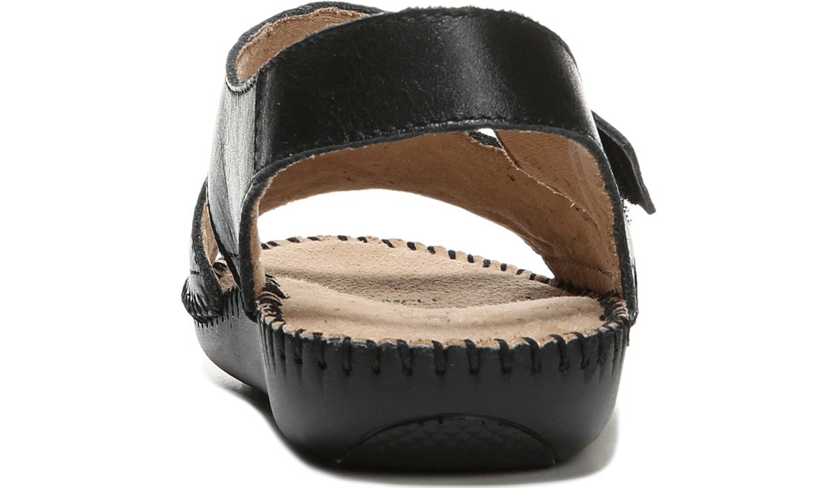 naturalizer scout shoes