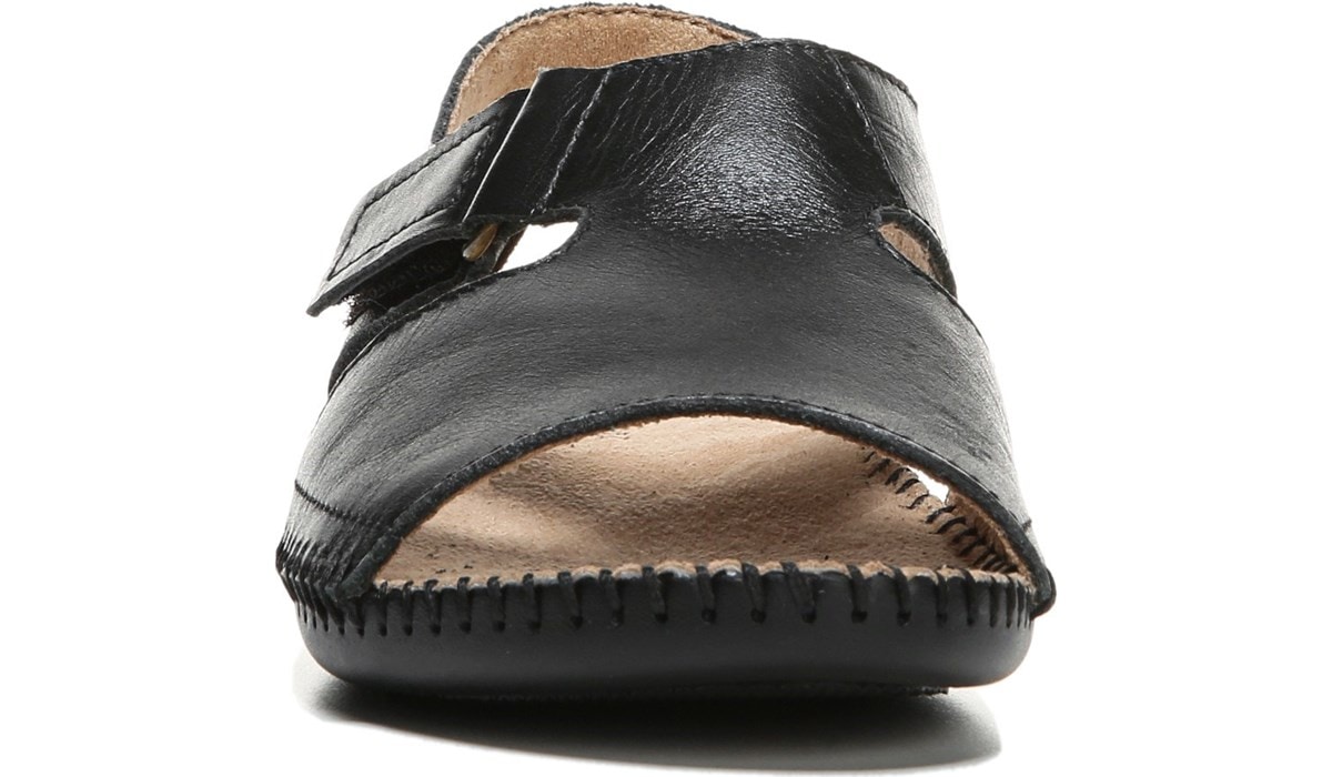 naturalizer scout shoes