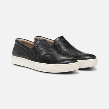 naturalizer shoes slip ons