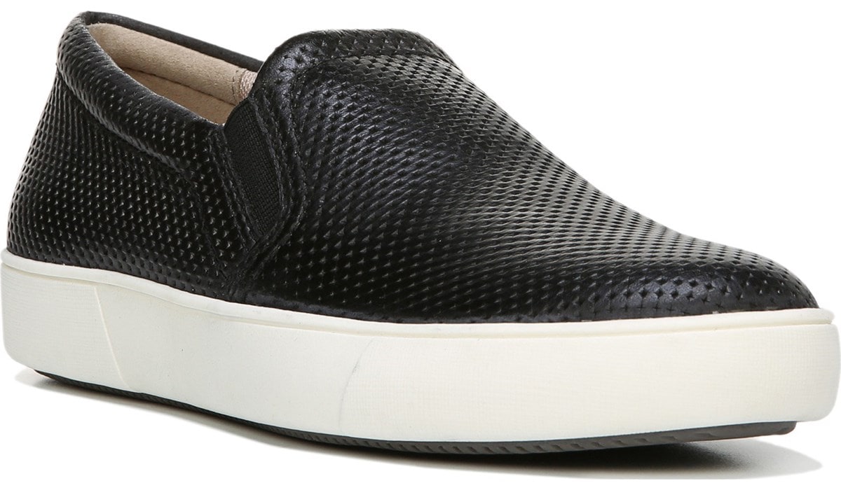 naturalizer slip on sneakers black