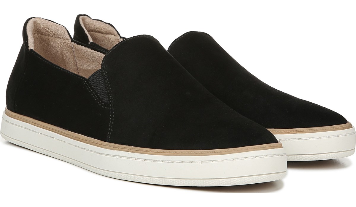 naturalizer black slip on sneakers