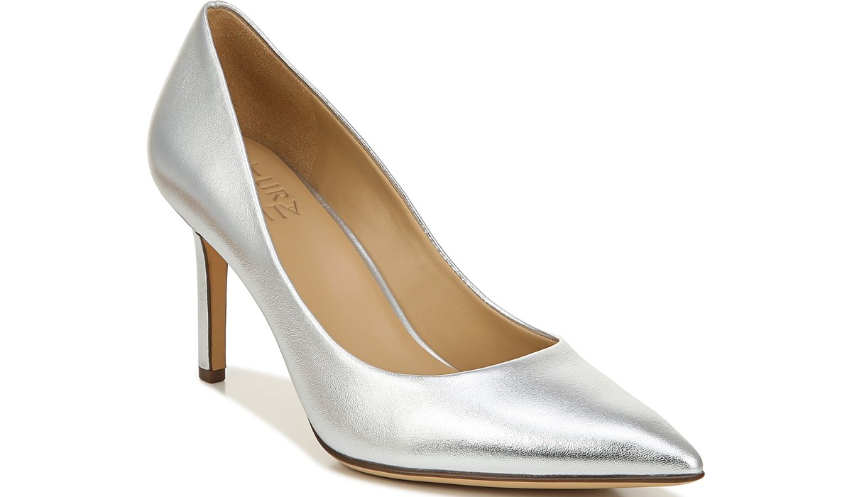 naturalizer silver pumps