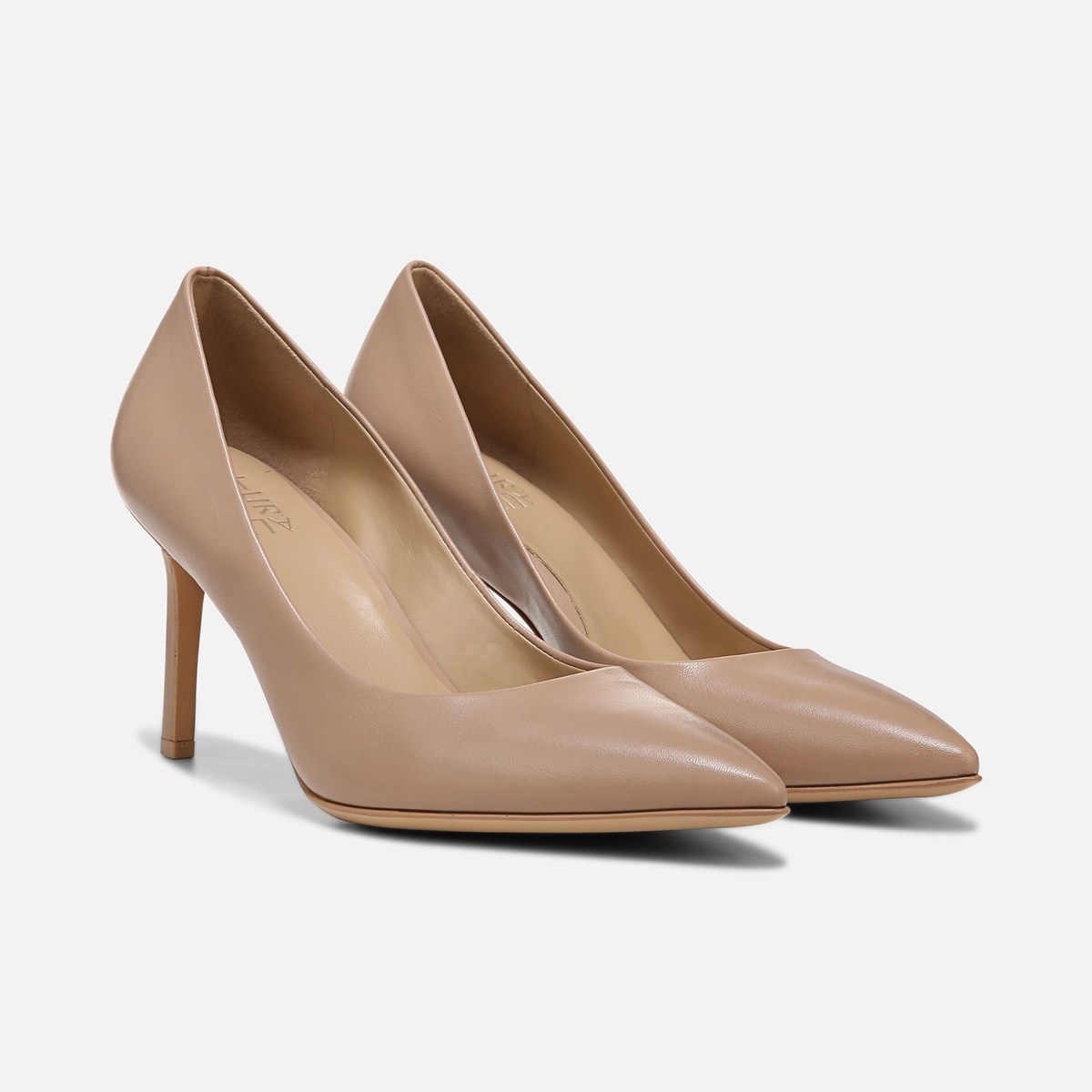 naturalizer leather pumps