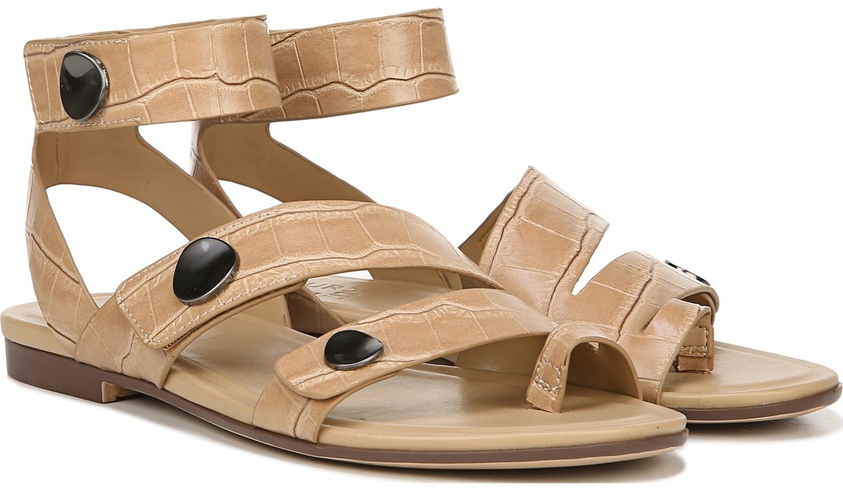 naturalizer tan sandals