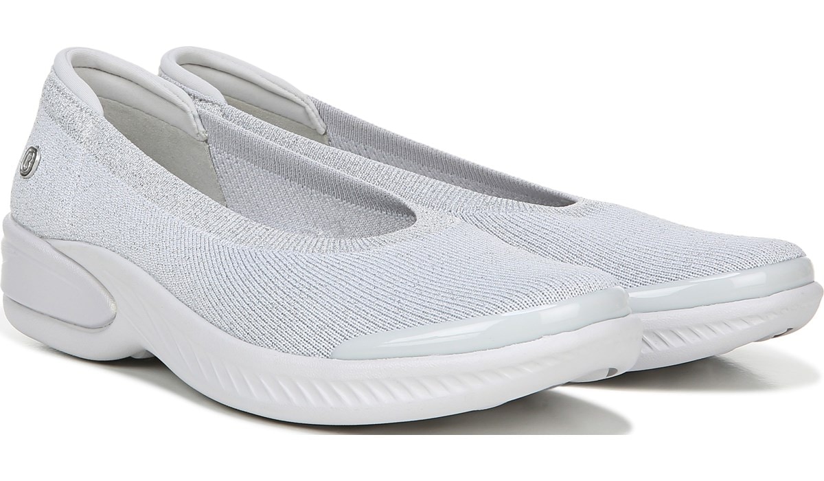 bzees slip on sneaker